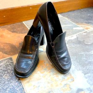 Black Franco Sarto Women’s size 6.5 pumps, great condition